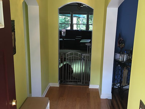 3rd image of 7808 Benton Ln
