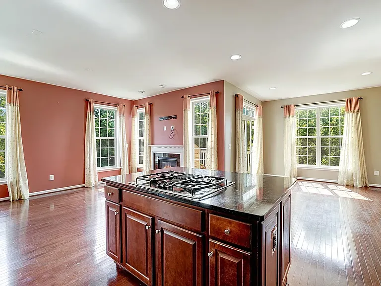 42653 Chisholm Dr — Photo 34