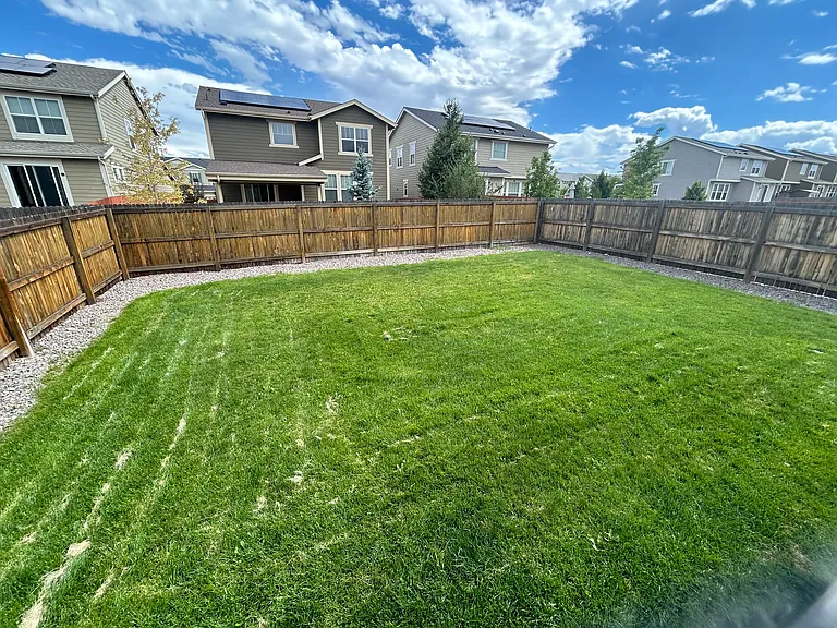 14980 Vienna Cir — Photo 28