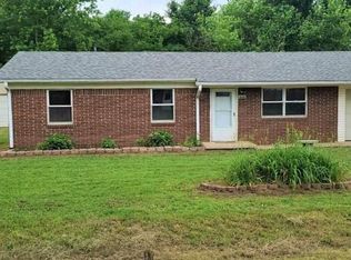 8819 Green Point Dr, Altus, AR 72821
