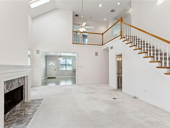4th image of 5301 Canary Ansas Dr