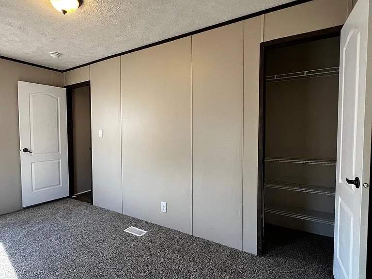 Andover Estates — Photo 22