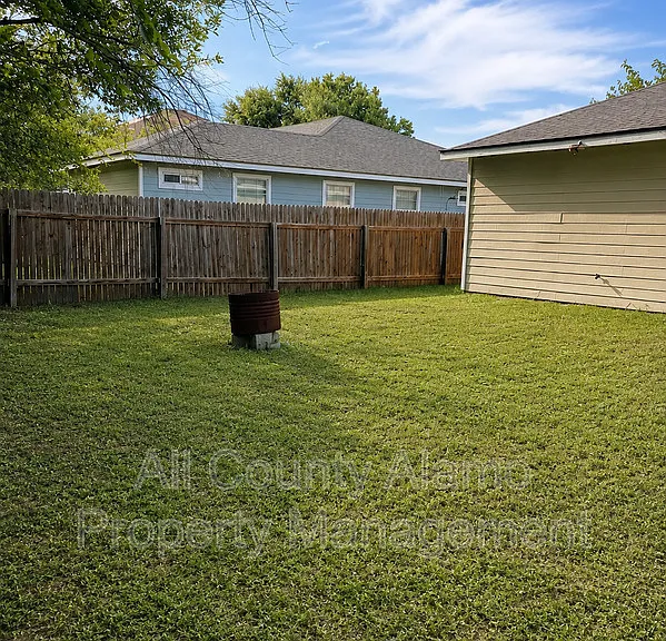 8129 Morning Grv — Photo 16