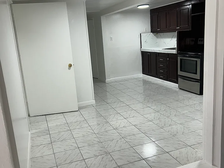 2916 NW 31st St #2 — Photo 12