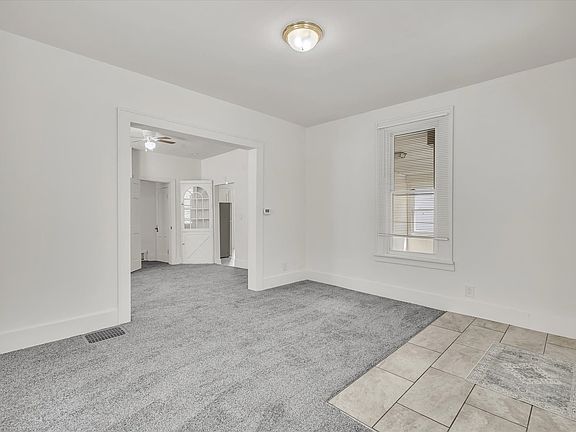 3rd image of 2711 9th Ave