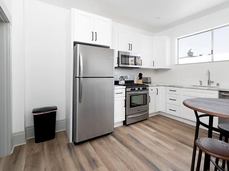 459 Wayne Ave #459 — Photo 9