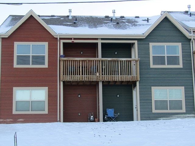 2nd image of 395 Ridge Crossing St APT A