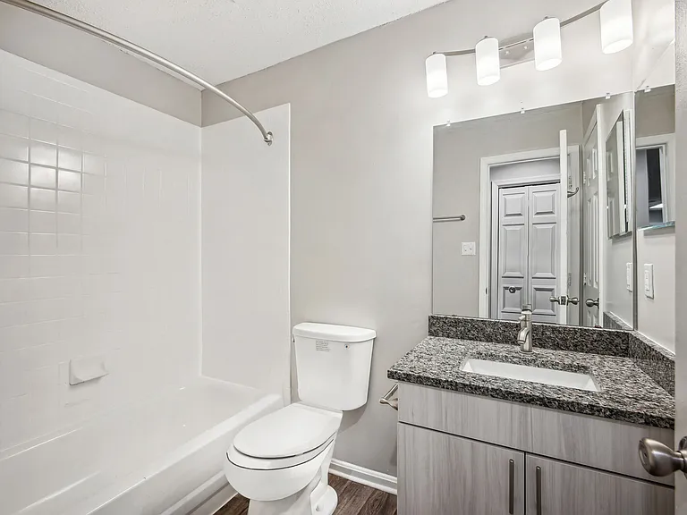 Hadley Germantown — Photo 6