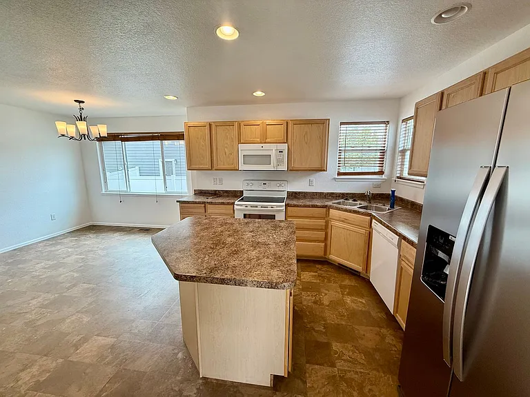 7545 Back Stretch Dr — Photo 15