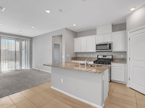 5th image of 2539 Dollison Ave