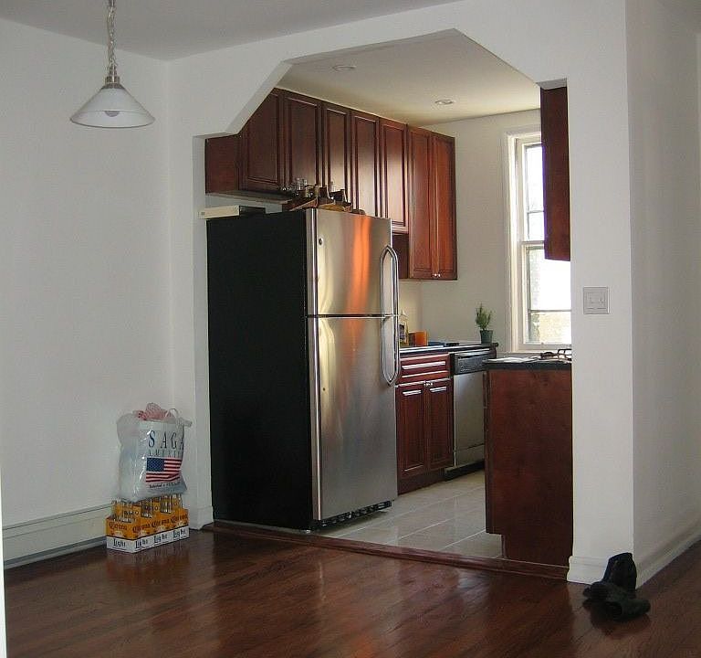 Open Living, dinningroom with modern kitchen