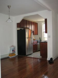 3329 28th St, Astoria, NY, 11106
