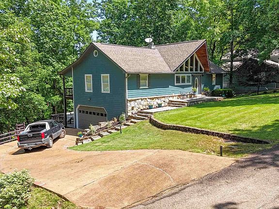 3rd image of 140 Ridge View Dr