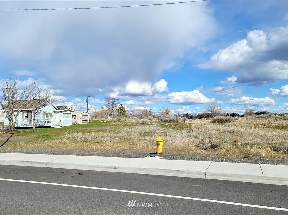 1st image of 22 2nd Ave SE