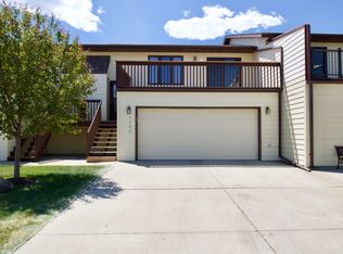 1082 Westwood St, Bismarck, ND 58504