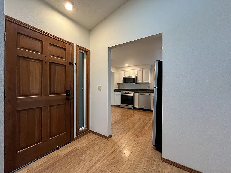 4737 SW Pendleton St — Photo 7