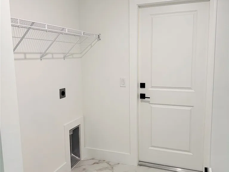 709 Ledge St — Photo 5