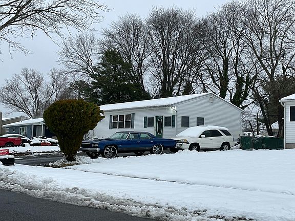 4th image of 305 David Hall Rd