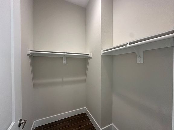 5th image of 900 New Day Ave #223