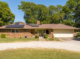 333 Country Estate Dr, Springer, OK 73458