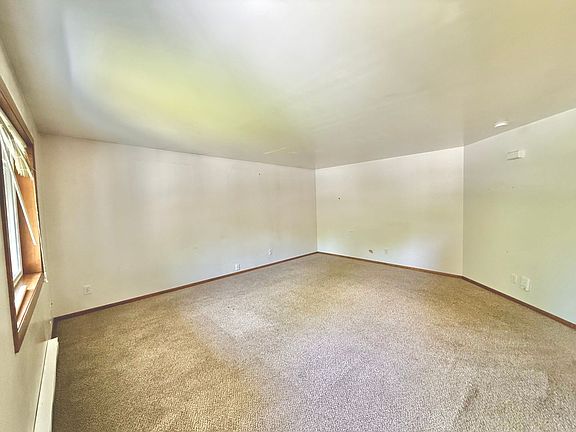 3rd image of 725 N 2nd St APT 10