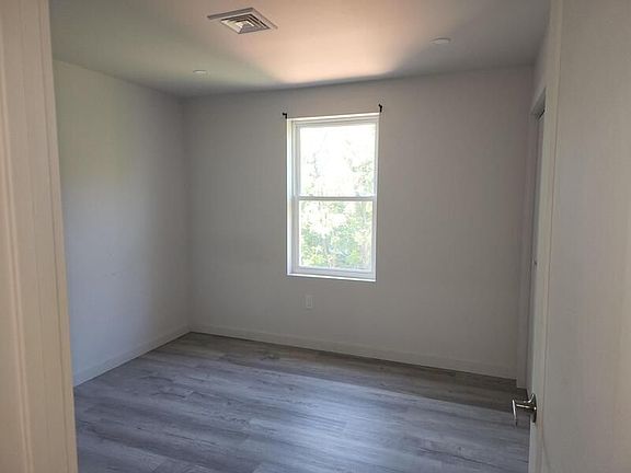 3rd image of 25 Highland Ave #B