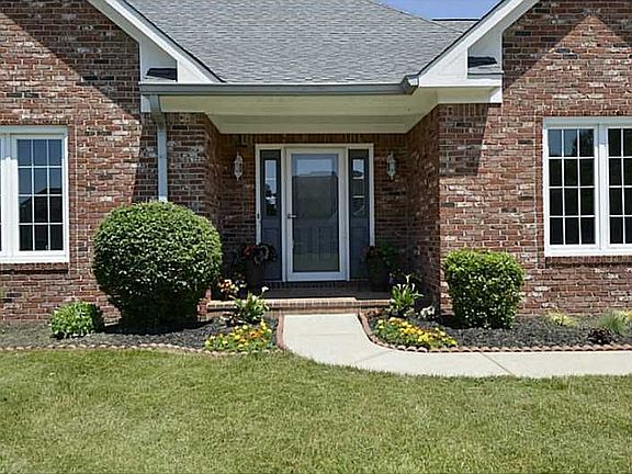 2nd image of 1604 Cricklewood Way