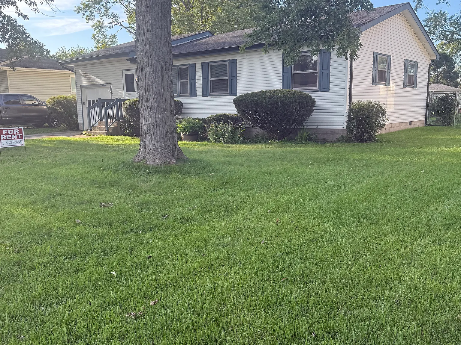 3 bed, 1260 sqft, $1,660 — Photo 3