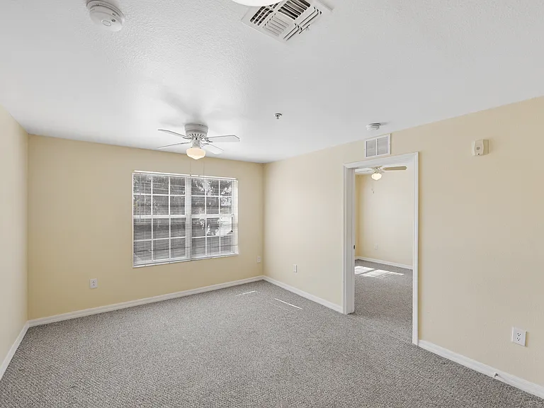 St. Luke's Life Center Apartments — Photo 25