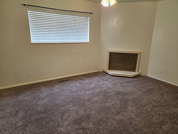 4th image of 240 E 400 N APT 2