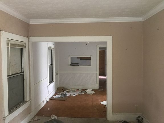 5th image of 601 Lawton Ave