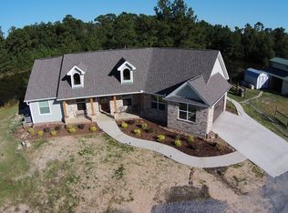 6100 Deer Park Ln, Lumberton, TX 77657