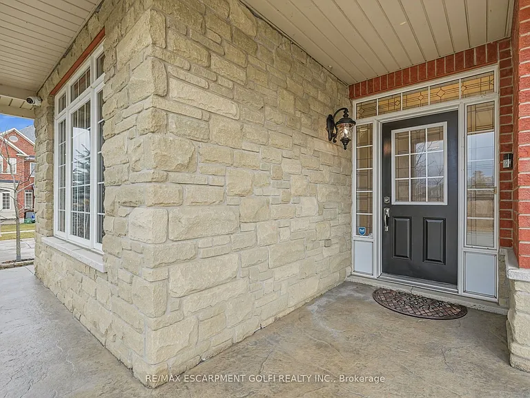 100 Springstead Ave — Photo 41