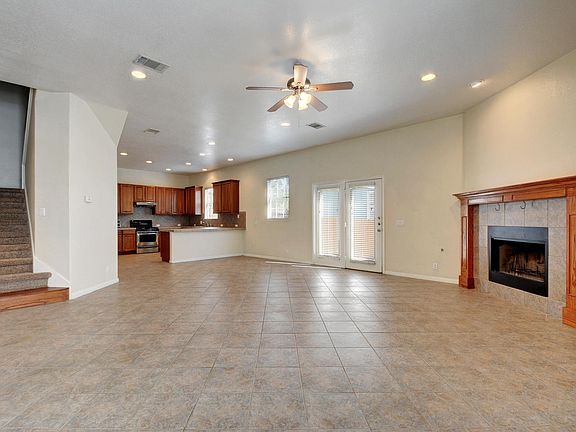 2nd image of 610 Maiden Ln #A