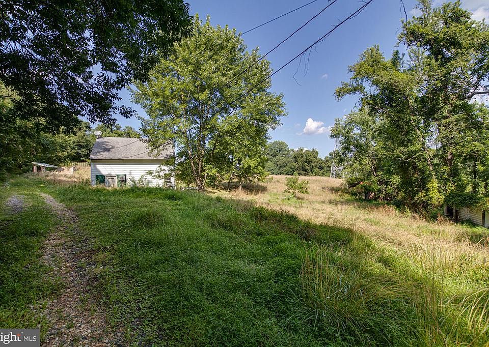 1st image of 3814 Weston Way