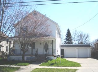 802 5th St, Menominee, MI 49858