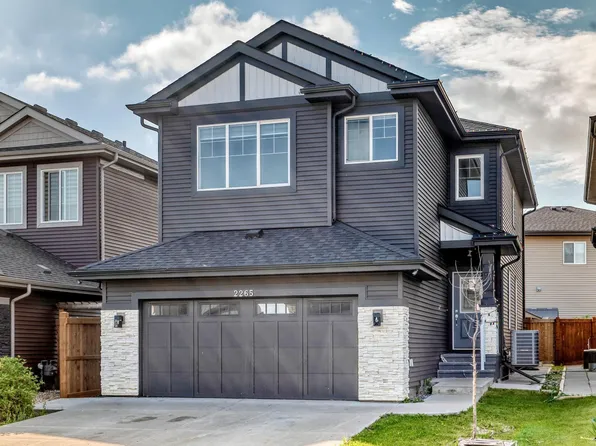 2265 57th St SW, Edmonton, AB T6X 2P3