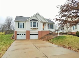132 Trotwood Dr, Canonsburg, PA 15317