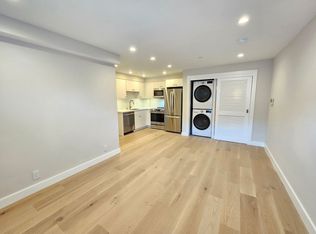 1490 9th Ave, San Francisco, CA 94122