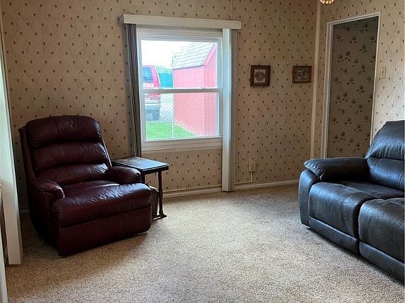 2nd image of 91 Dellenberger Ave