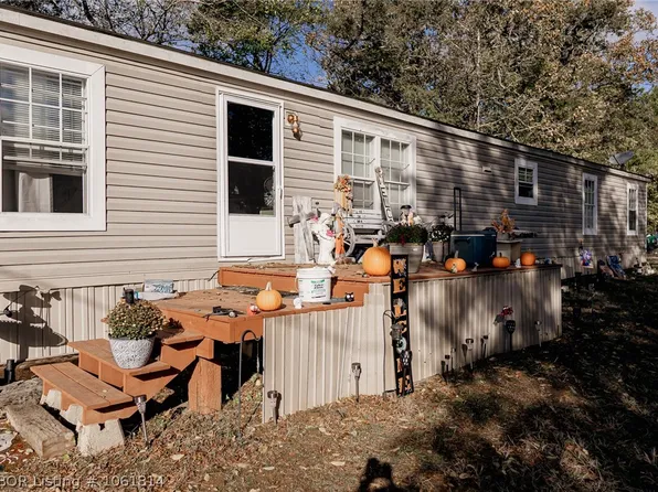 36843 Kennedy Rd, Wister, OK 74966