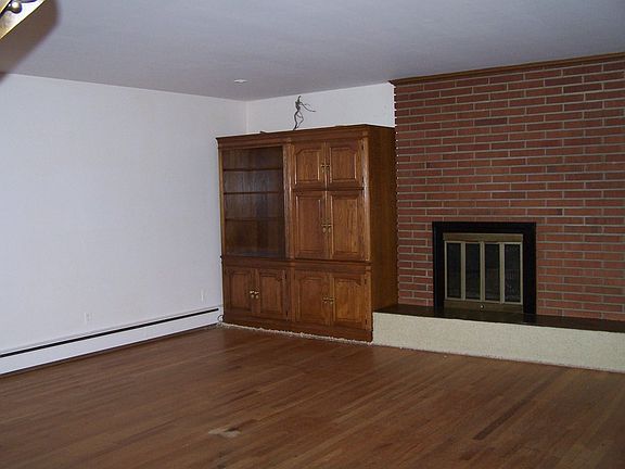 Family Room with Fireplace