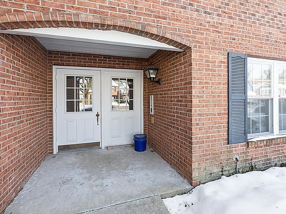 5th image of 6289 Eagles Lake Dr