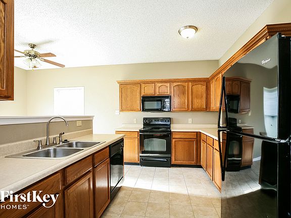 5th image of 6262 Looking Glass Ln