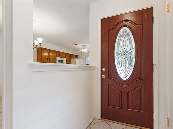3rd image of 12816 Carrera Dr