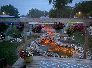 111 N 10th St, Tekamah, NE 68061