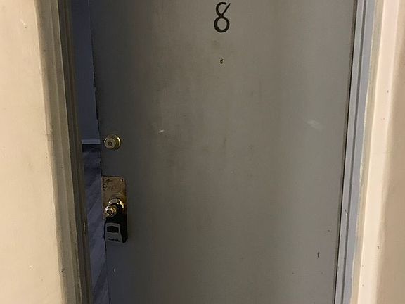 4th image of 922 Wheatley Ave APT 8