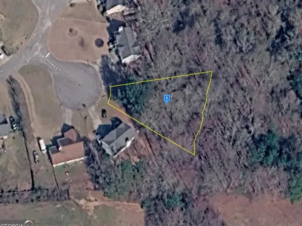 128 Bombay Ln, Grantville, GA 30220