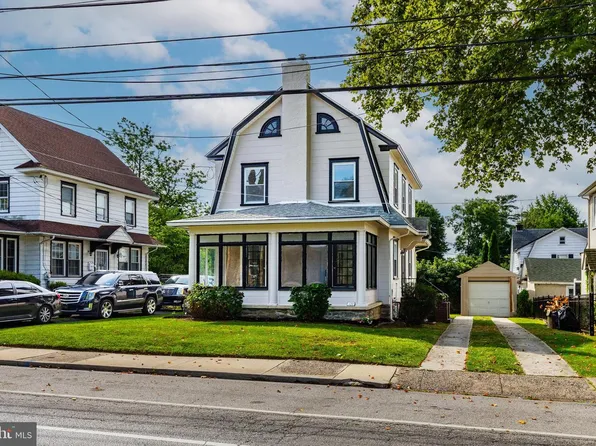 122 E Plumstead Ave, Lansdowne, PA 19050