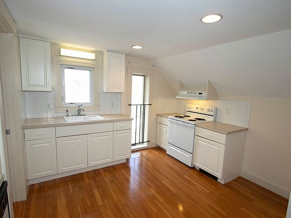 2nd image of 728 Central Ave APT 401